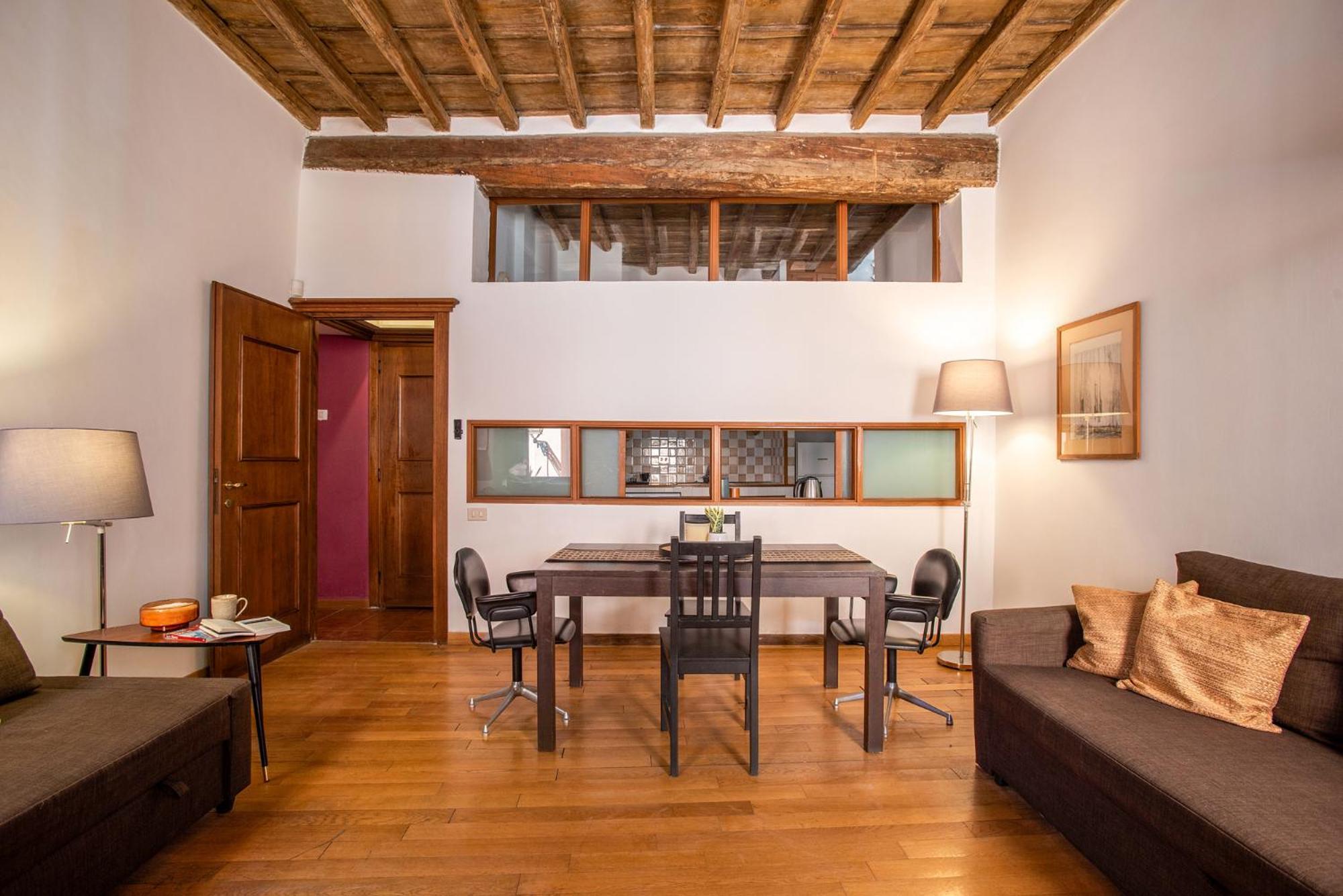 Trastevering In Apartamento *